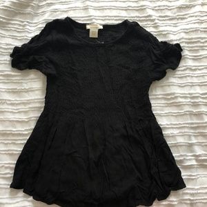 Black flare top